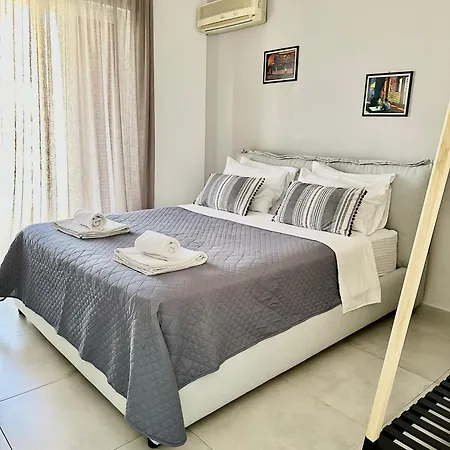 Luxury Spacious In The Heart Of The Rhodes City